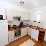 Frane Apartment