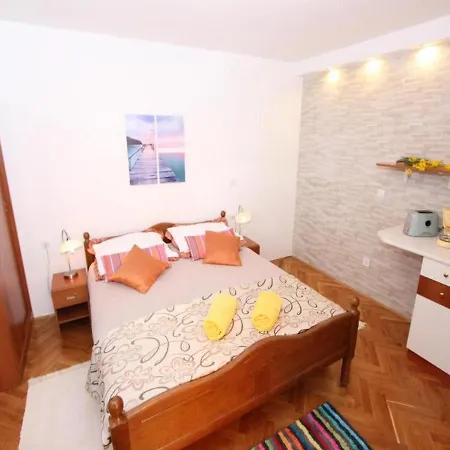 Apartman Frane