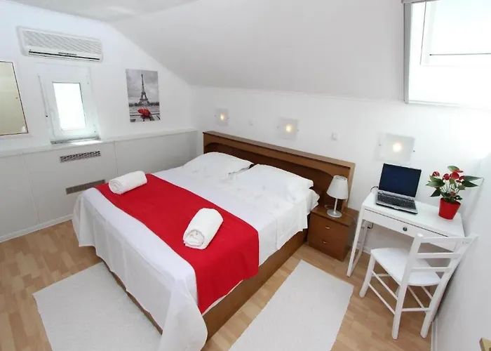 דירה Frane רוביני