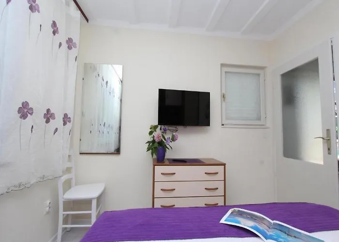 דירה Frane רוביני