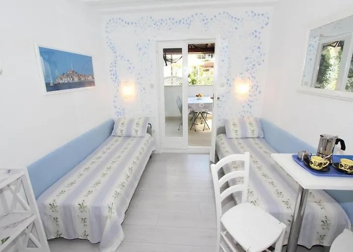 Apartment Frane *