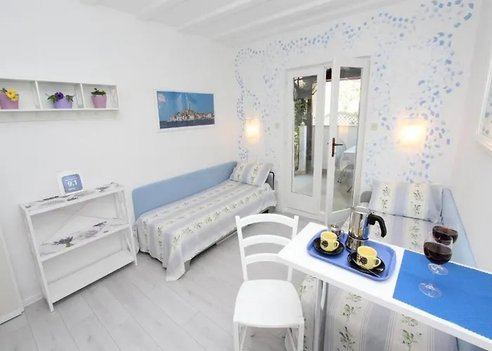 Frane Apartment *